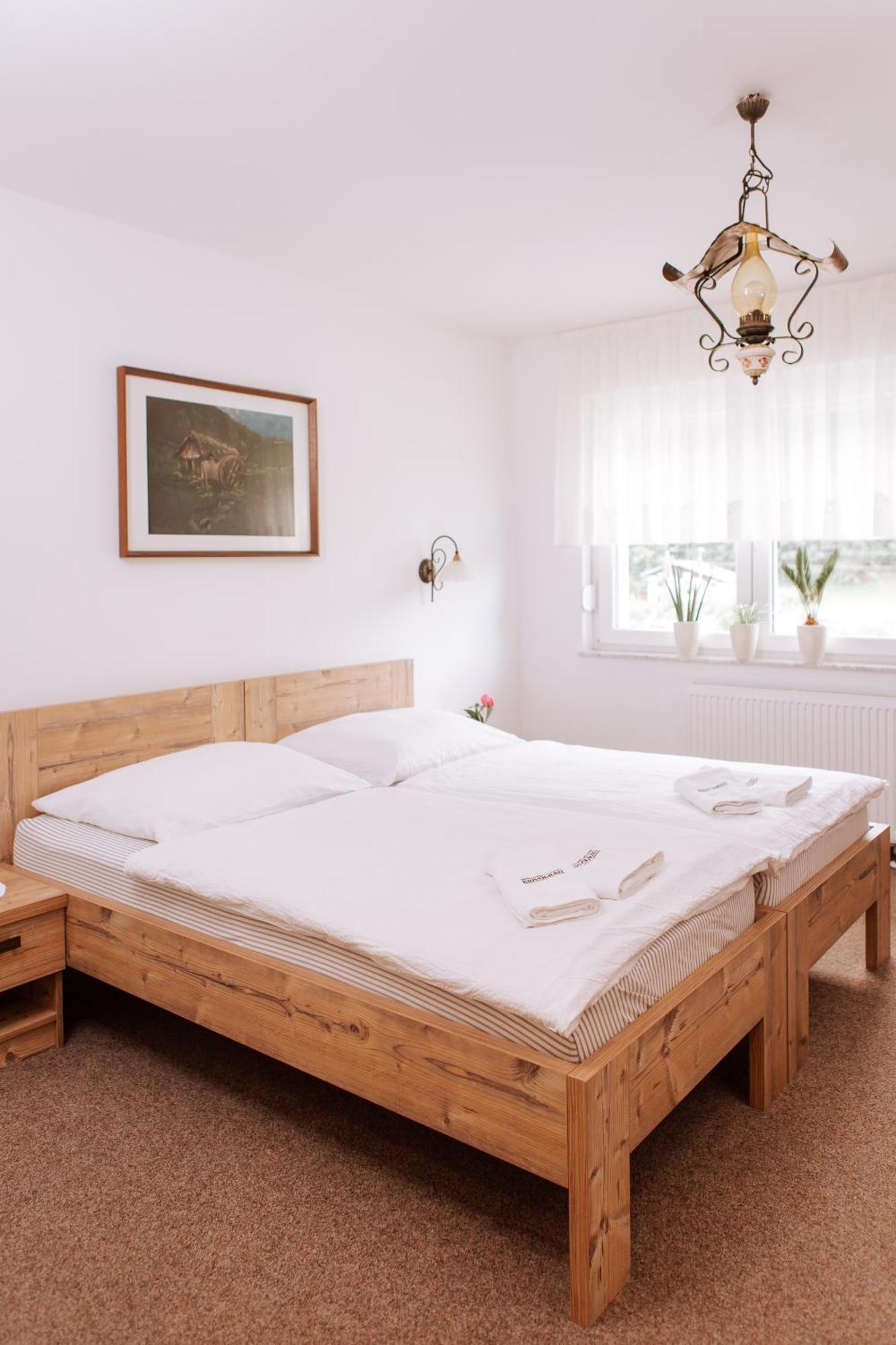 Gostisce Krivograd Hotel Prevalje Værelse billede